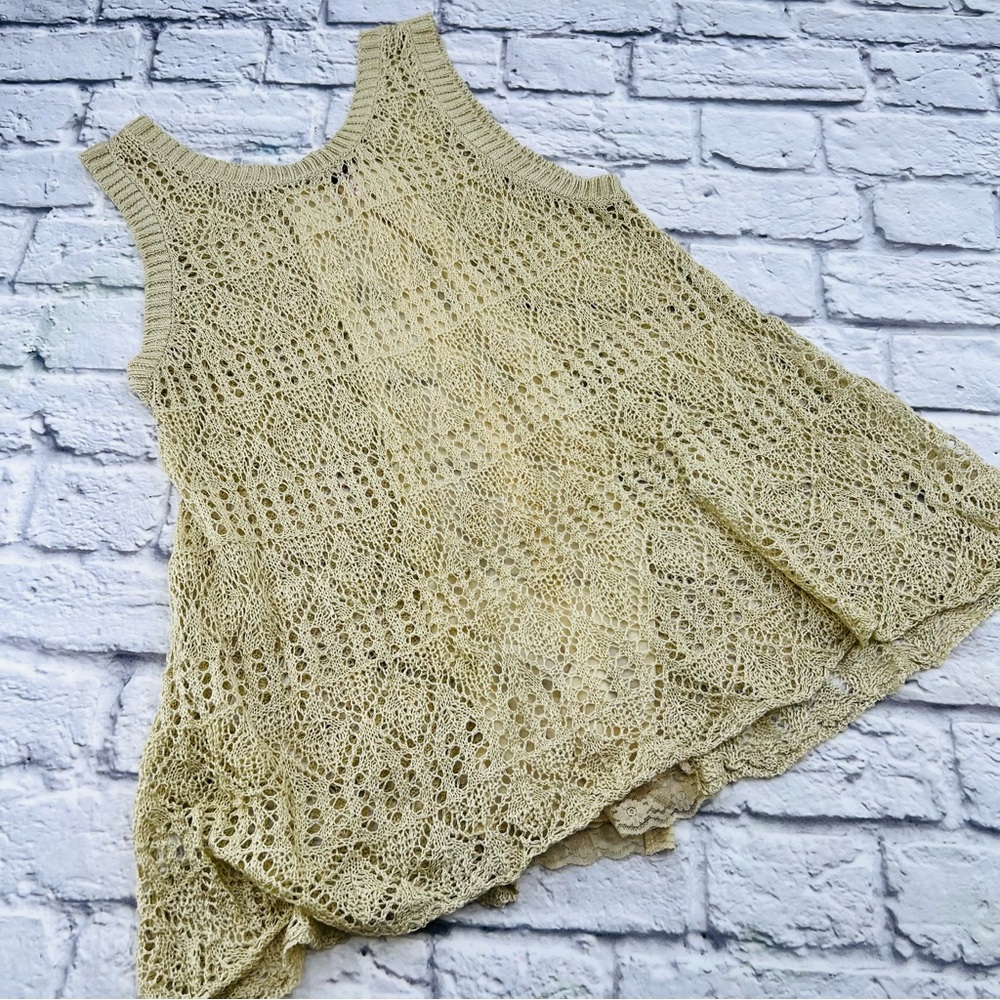 Poof! Women's Crochet Tank Top Size Large Chiffon Back Sleeveless